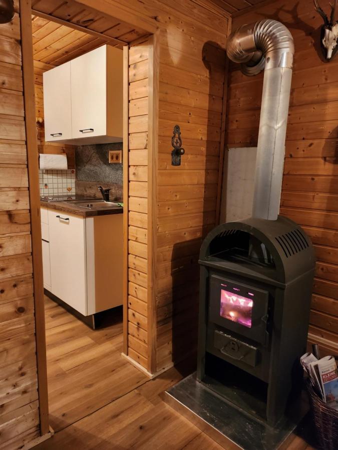 Urige Waldbienenhuette Apartment Diex ภายนอก รูปภาพ